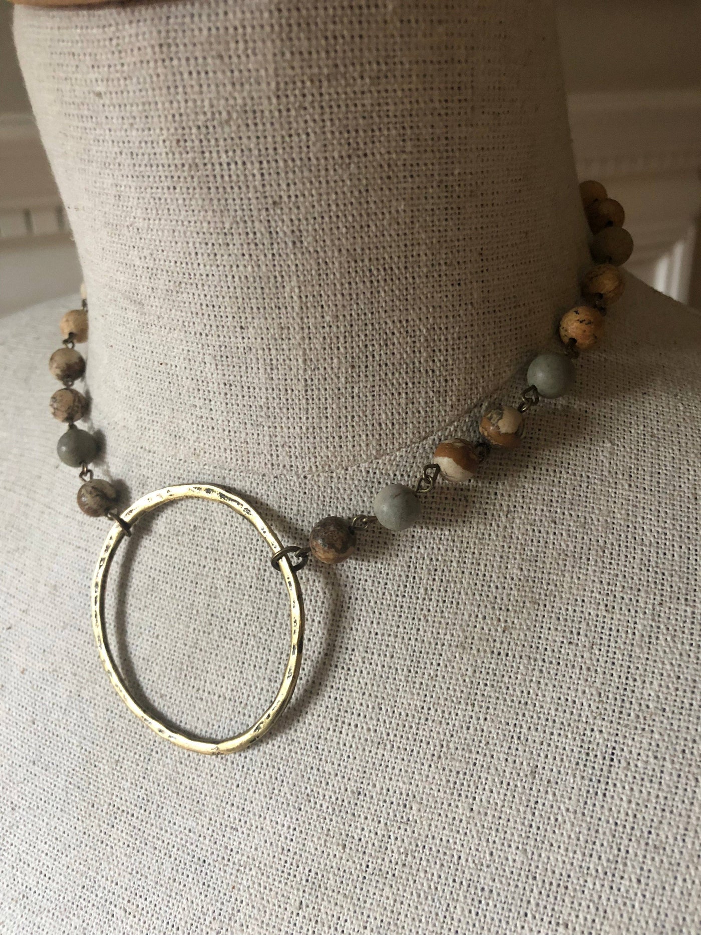 Full Circle Stone Stunner Necklace: Jasper