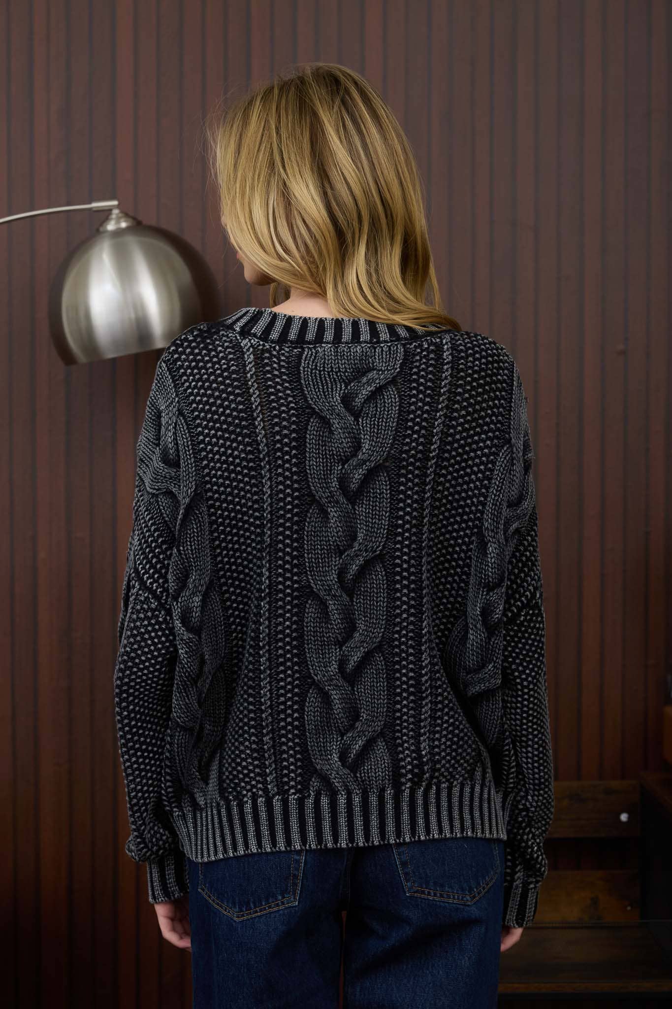 WASHED CABLE KNIT PULLOVER SWEATER: CHARCOAL S,M,L