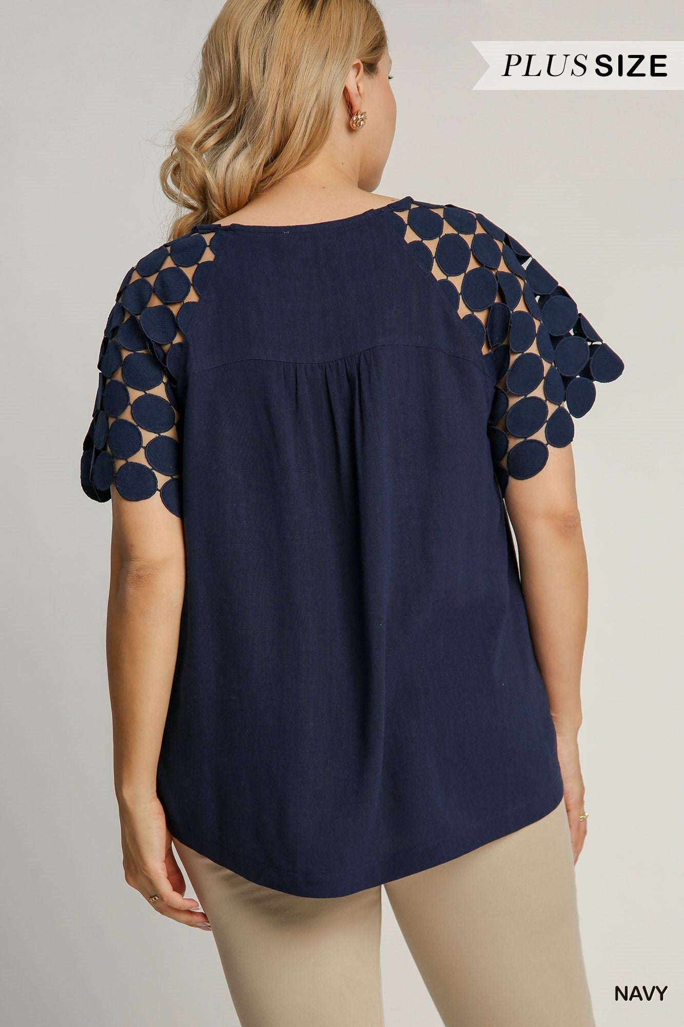 PLUS Linen Boxy Cut Round Neck Top