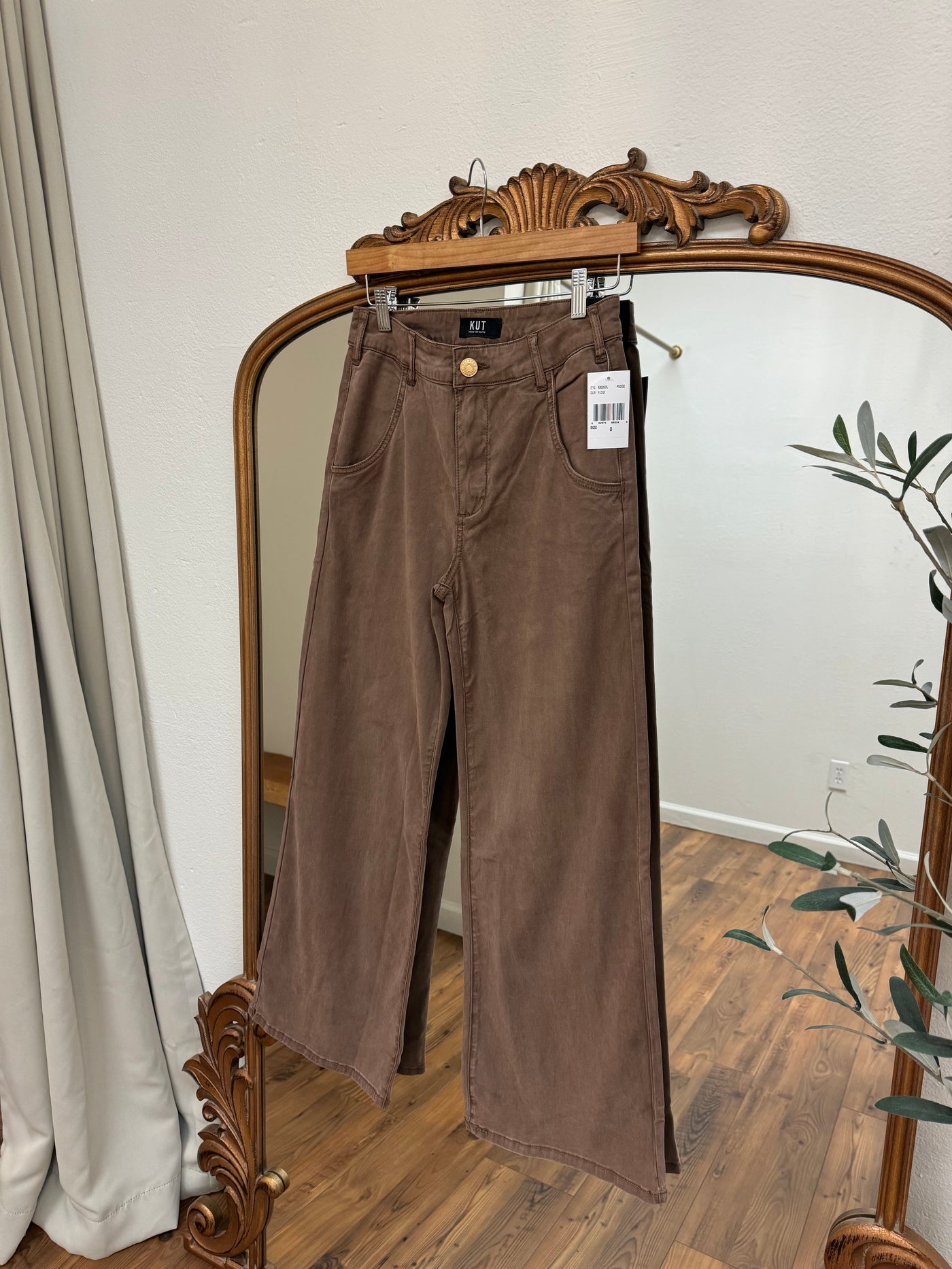 Wide Leg Brown Jeans