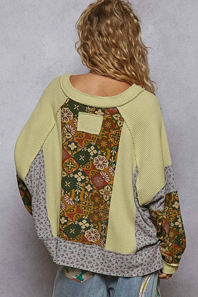 Round neck printed thermal knit top