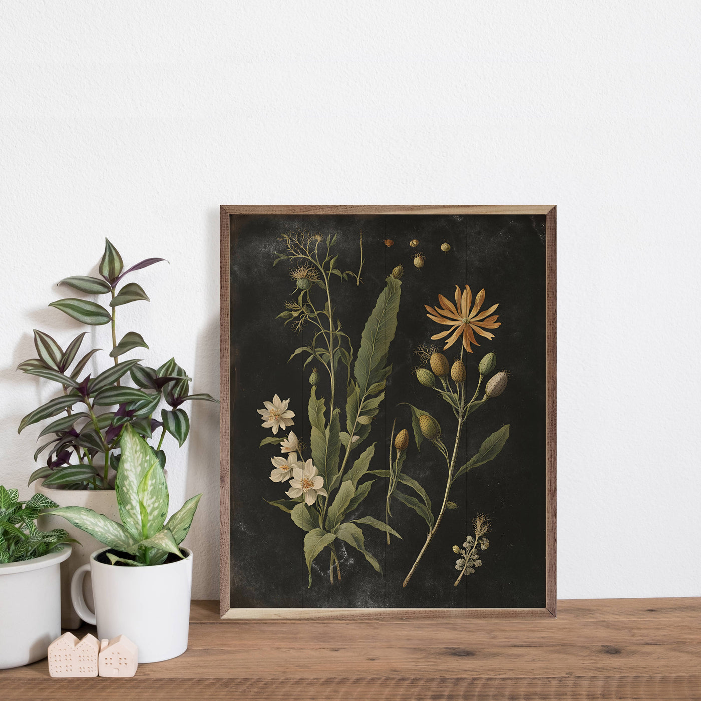 Vintage Cream Floral Print Black: 8 x 10 x 1.5