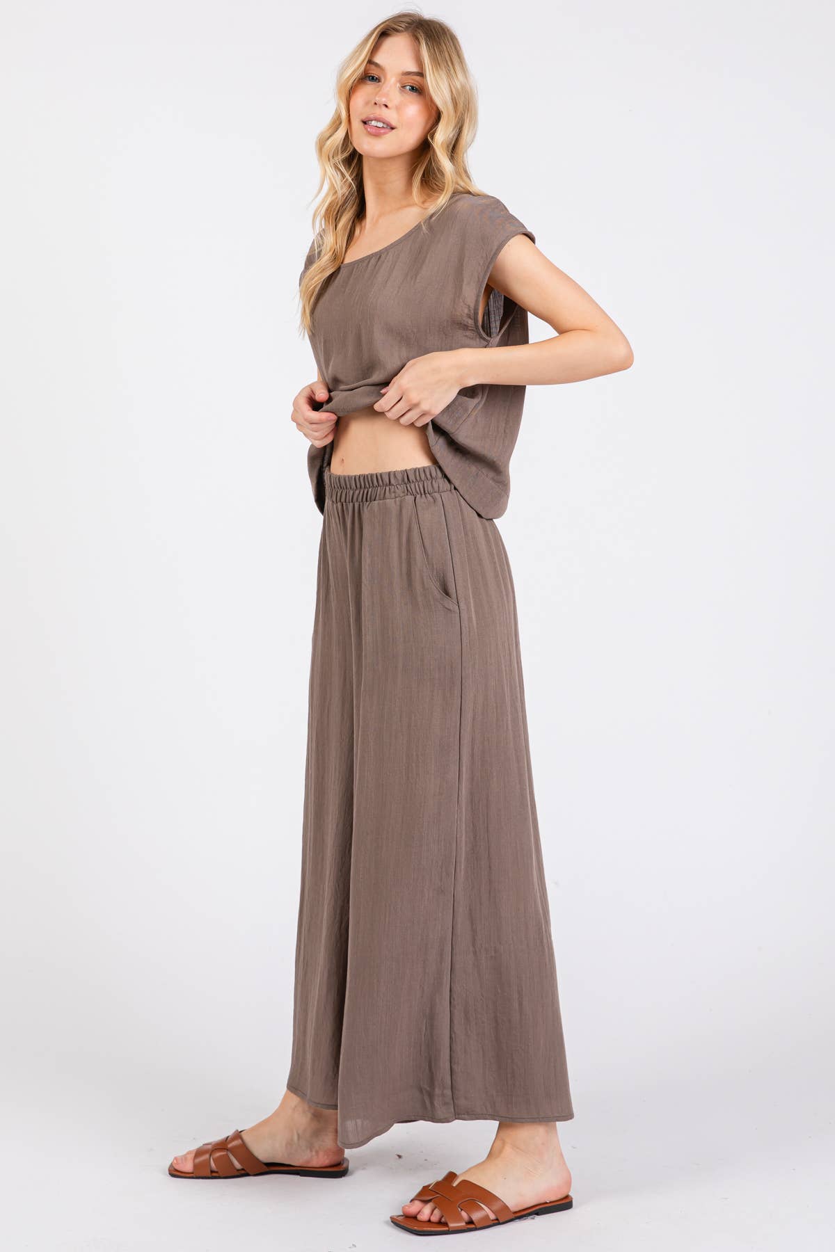 Woven Wide Leg Pull on Pants - Walnut Gray / S M L