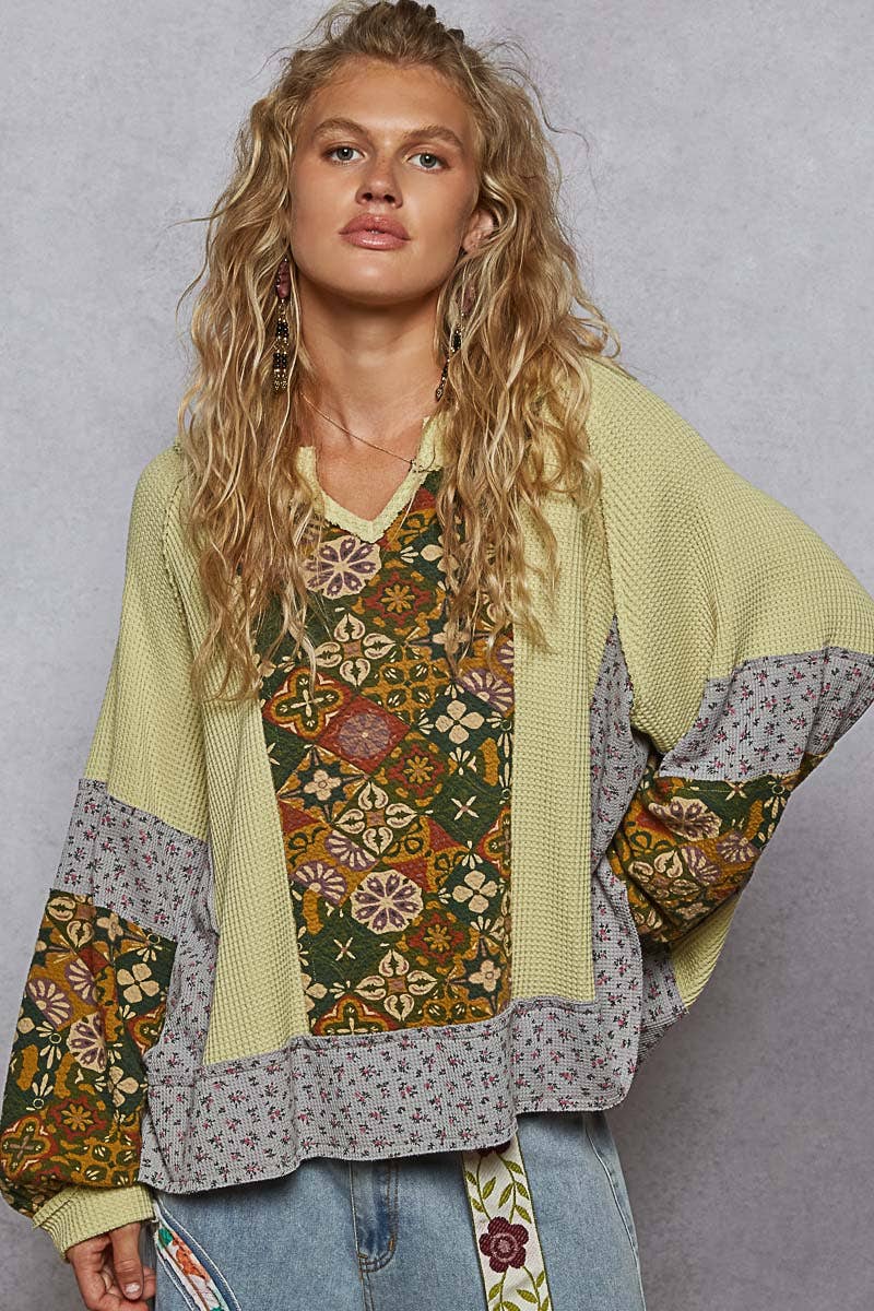 Round neck printed thermal knit top