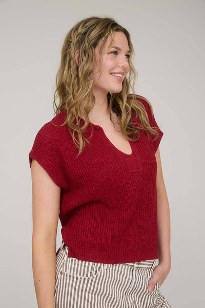 SPLIT NECK SHORT SLEEVE KNIT PULLOVER : RED S,M,L