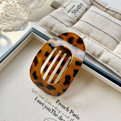 Jumbo Lay Flat Oval Hair Claw Clips Secure Styling | 40H982: TAUPE, Tort, Black