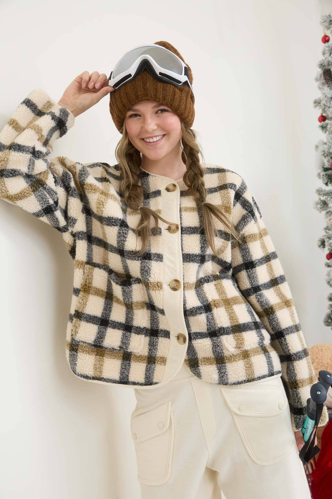 PLAID BUTTON DOWN TEDDY JACKET: CREAM MULTI S,M,L