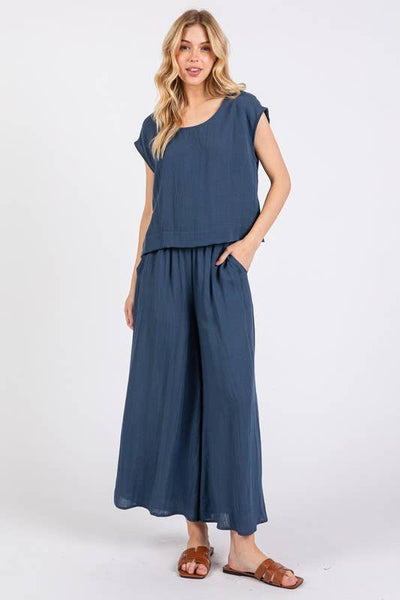 Woven Wide Leg Pull on Pants