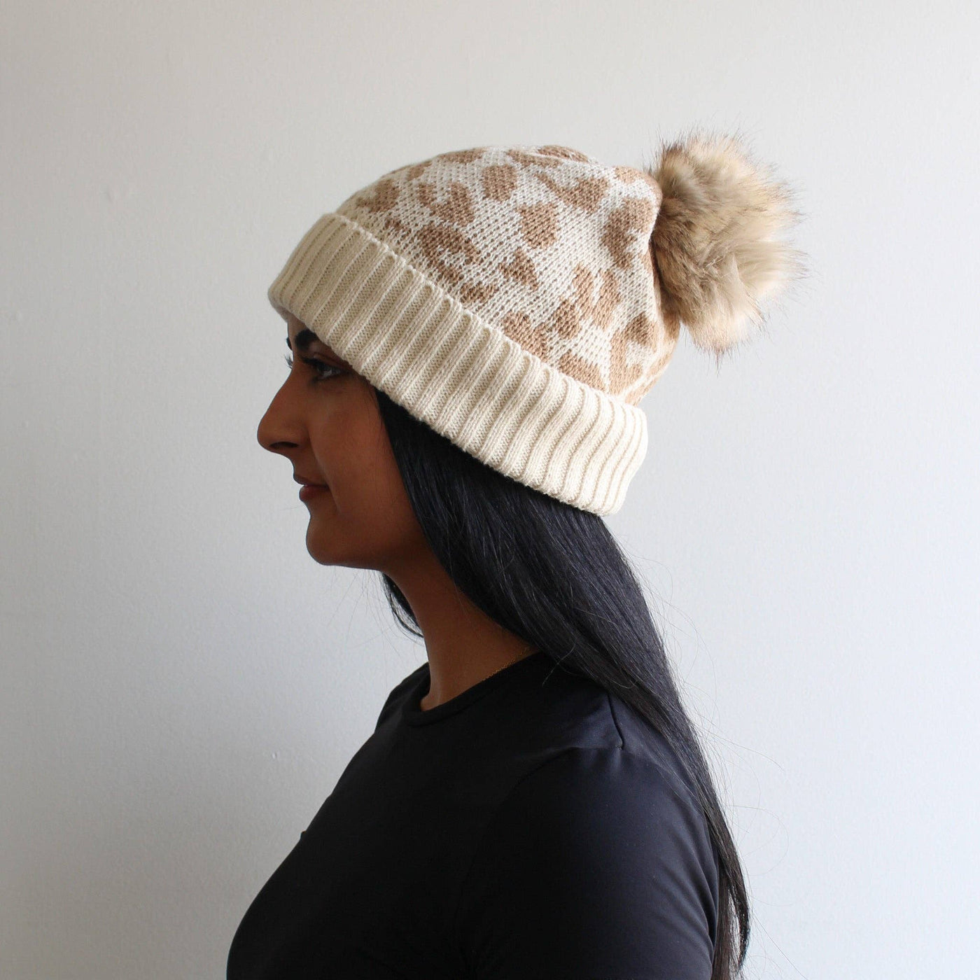 Leopard Print Winter Hat w/ Pom Pom | Cream